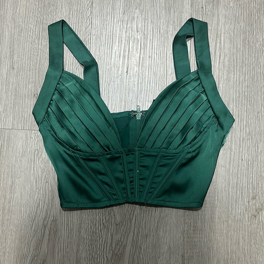 Windsor green crop top